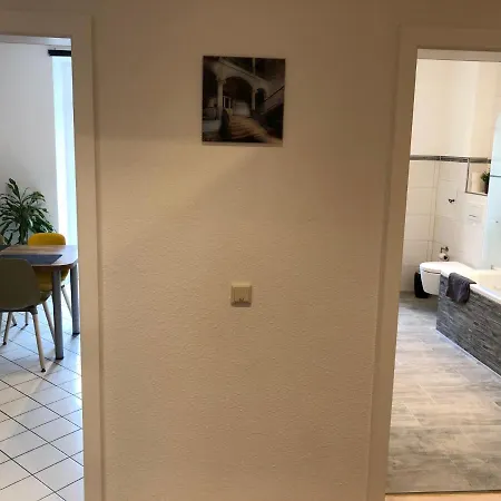 3-Room Karl-Heine Apartment *